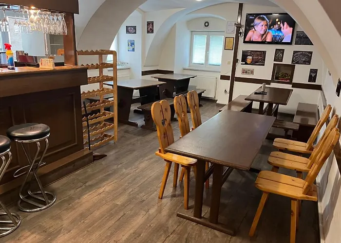 Värdshus H@m *