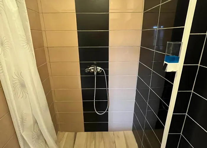 H@m Värdshus *