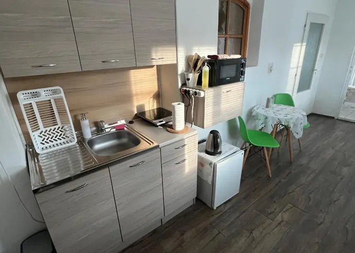 Värdshus H@m *