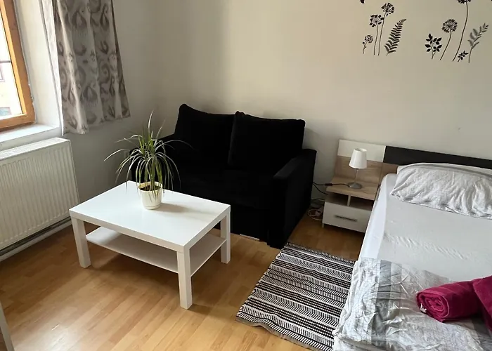 Värdshus H@m *